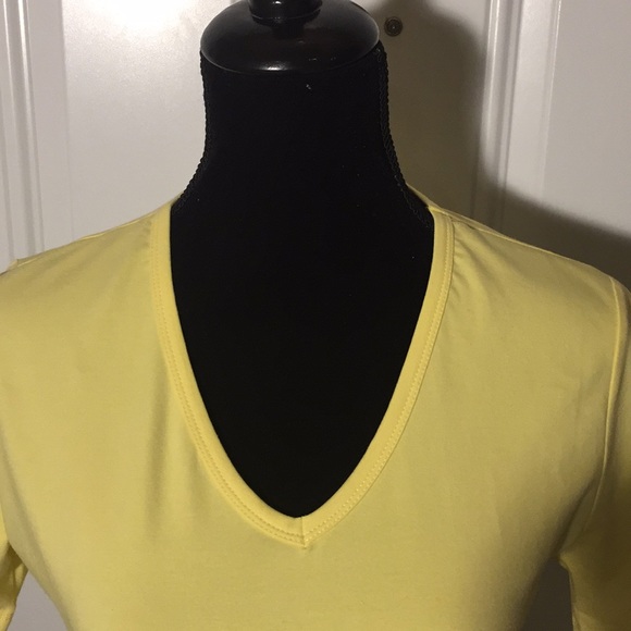 Basic By Yest Yemi Sunshine Yellow T-Shirt Size 10 NWT - Picture 3 of 16